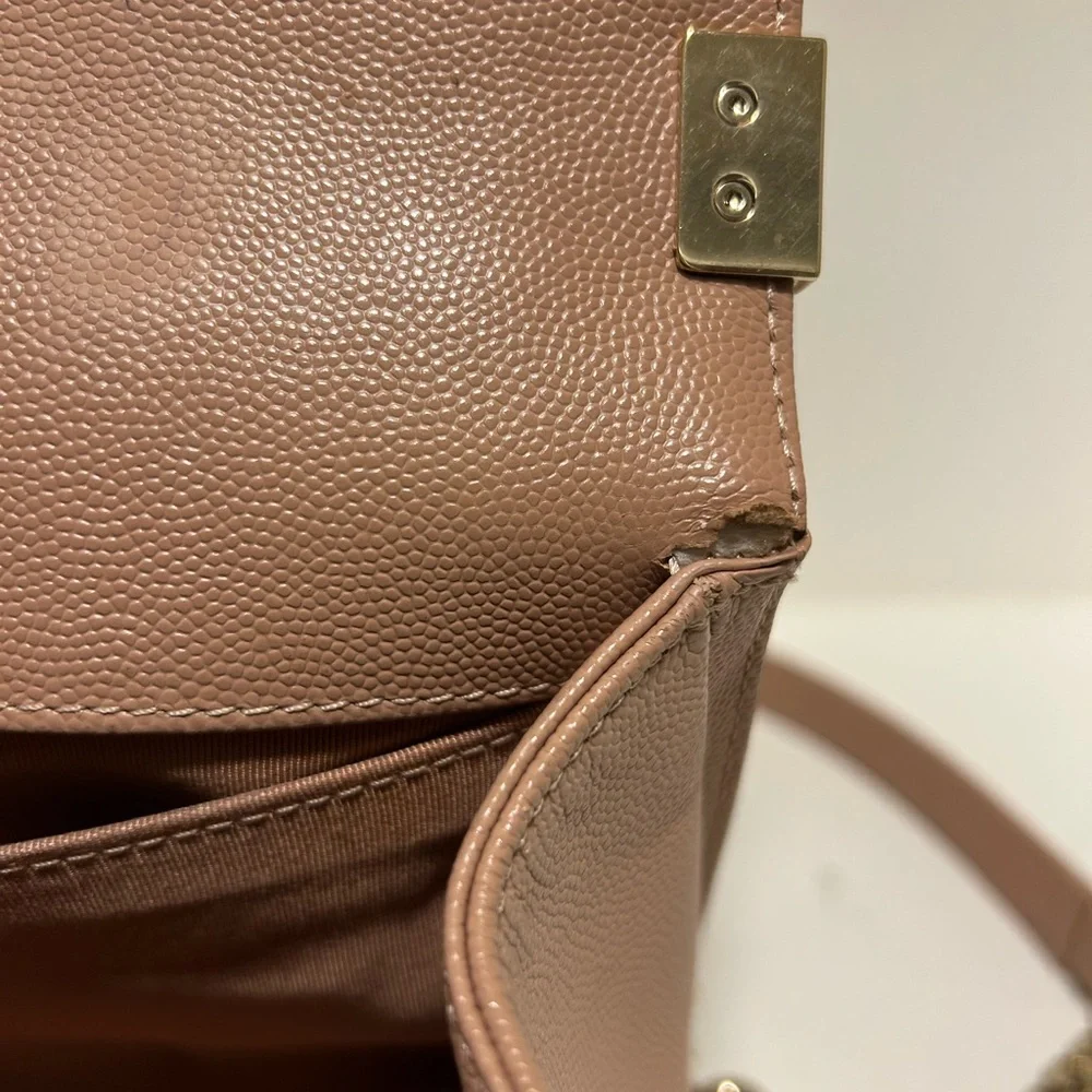 SOLD PRIVATE
Chanel Le Boy Old Medium Light Gold Hardware - Picture 7 of 16